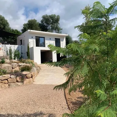 L'arbousier 4 Pers Piscine Chauffee 2 Min En Voiture * Sainte-Lucie de Porto-Vecchio