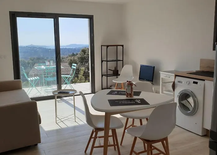 L'arbousier 4 Pers Piscine Chauffée 2 Min En Voiture Sainte-Lucie-de-Porto-Vecchio