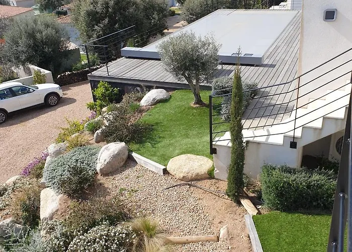 Villa L'arbousier 4 Pers Piscine Chauffée 2 Min En Voiture *